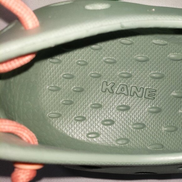 Kane Revive - Picture 8 of 10